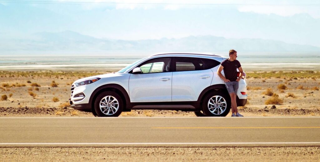 Person som hämtar sina byggvaror själv